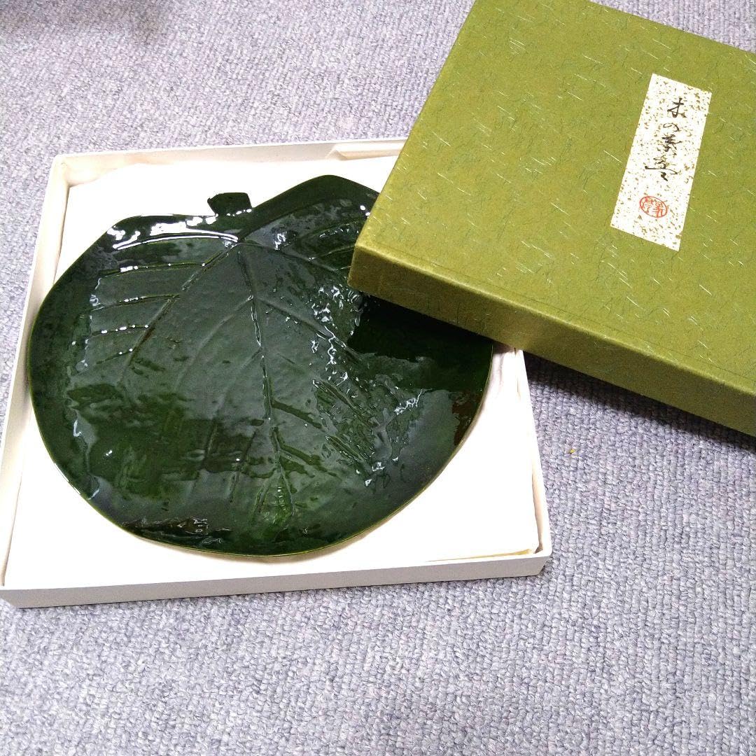 Amazon｜象彦 木の葉盆 お盆 葉っぱ 漆 漆器 箱入り 菓子器 日本製